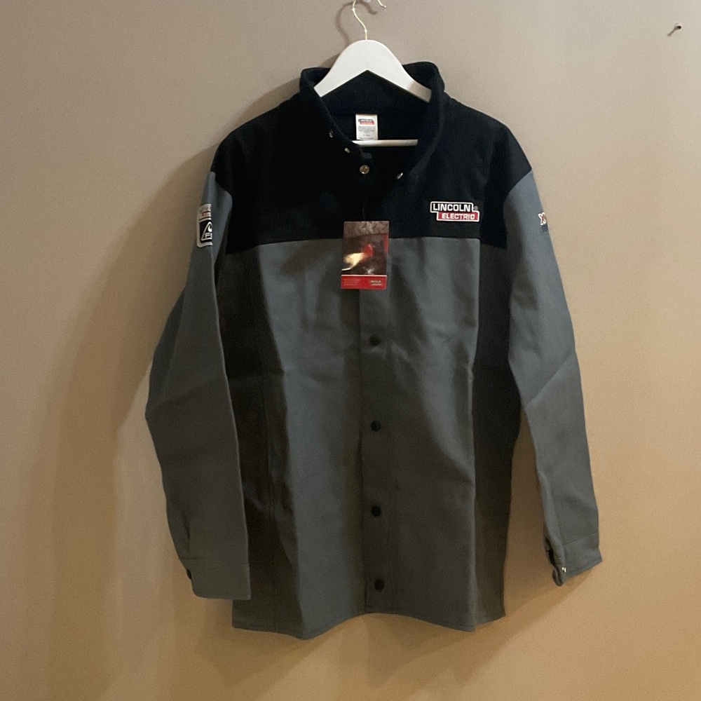 Lincoln Electric XVI Series Industrial Welding Jacket